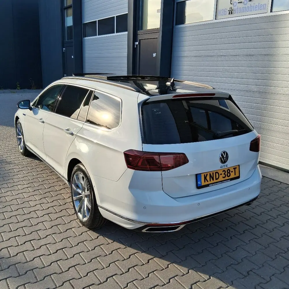 Volkswagen Passat Variant GTE 218PK/ DYNAUDIO/PANO/H.U.D. uit 2021, foto 5
