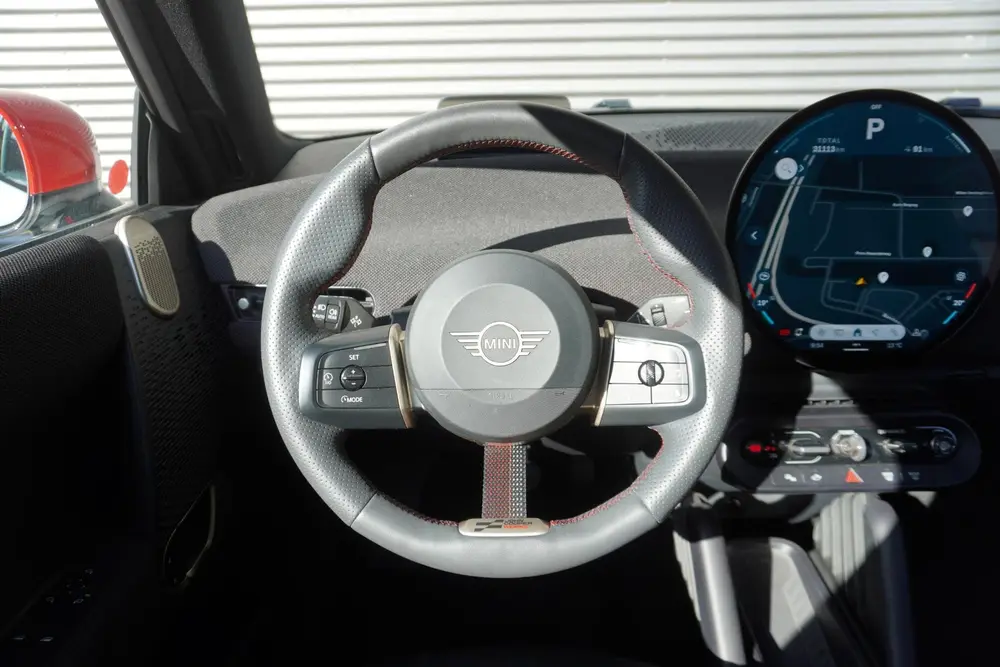 Mini John Cooper Works Cooper E John Cooper Works Pakket XL uit 2024, foto 7