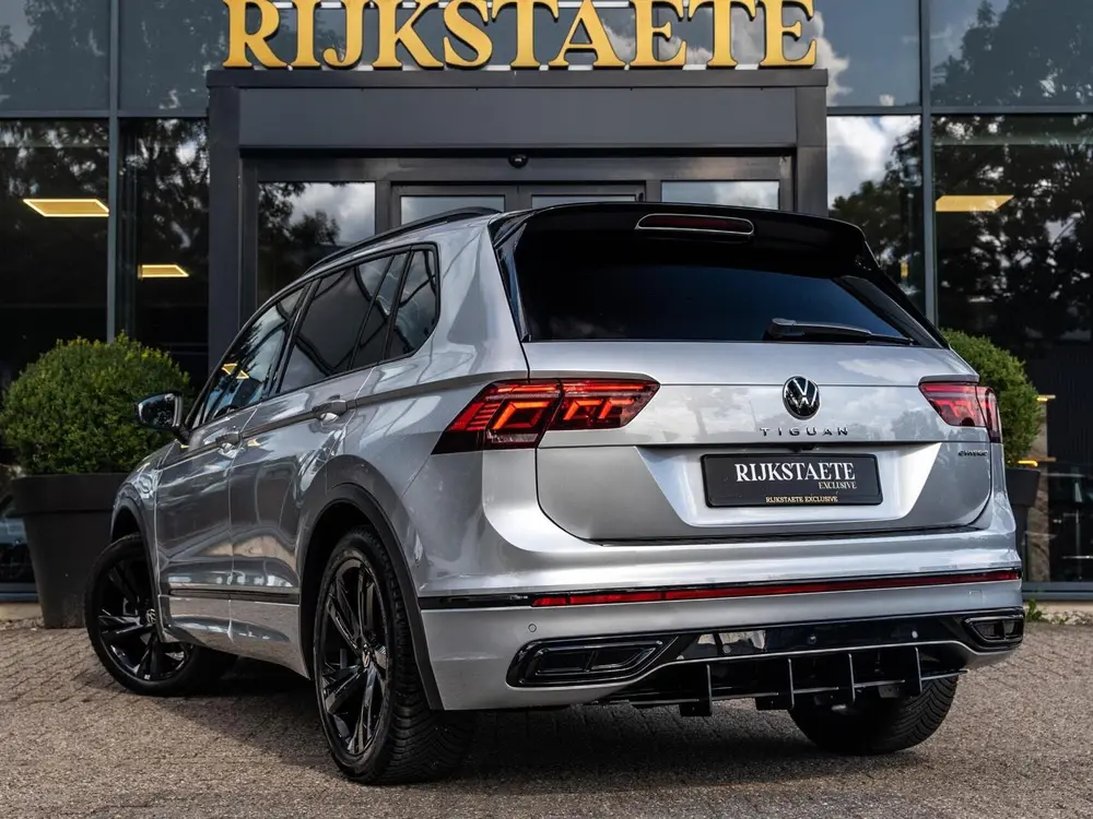 Volkswagen Tiguan 1.4 TSIe Hybrid R-Line Business+|ACC|HUD uit 2022, foto 9