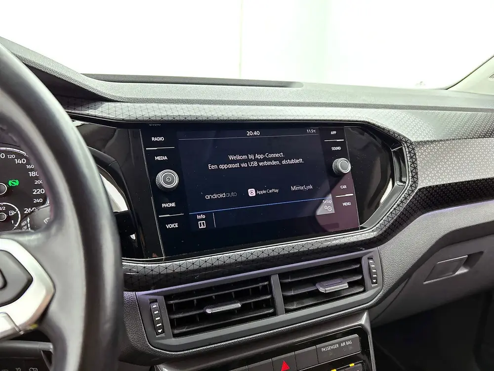 Volkswagen T-CROSS 1.0 TSI Life | Automaat | Adaptive cruise uit 2019, foto 19