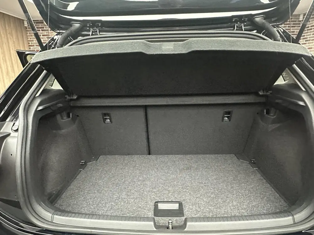 Volkswagen Polo 1.0 TSI Life Business uit 2023, foto 20