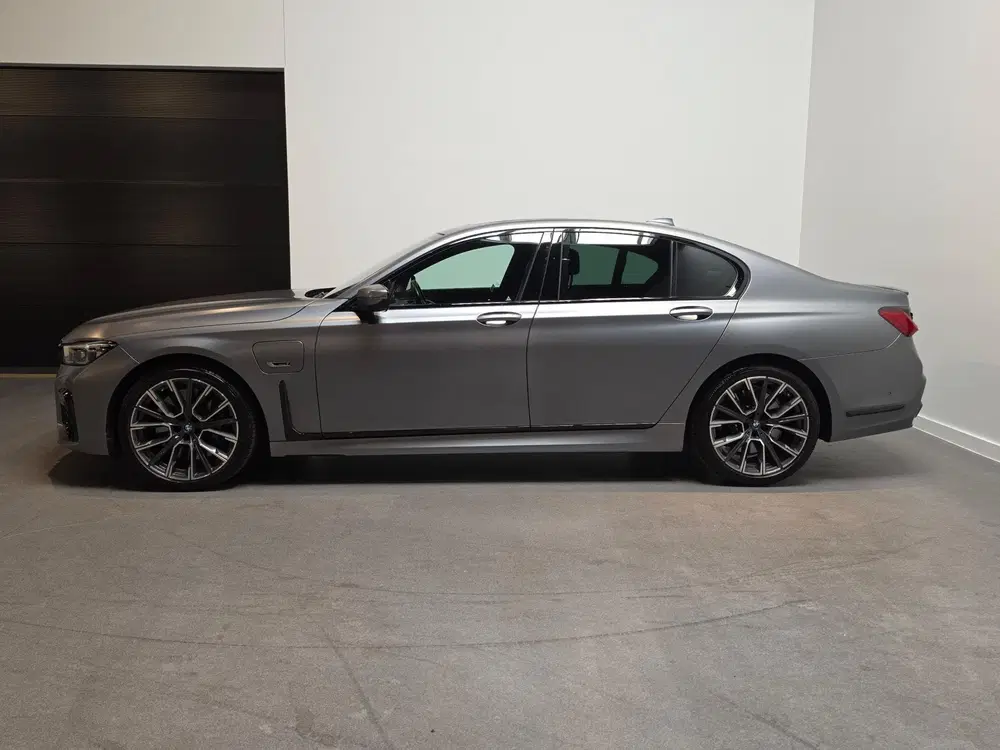 BMW 7-serie 745e High Executive Full options uit 2022, foto 3