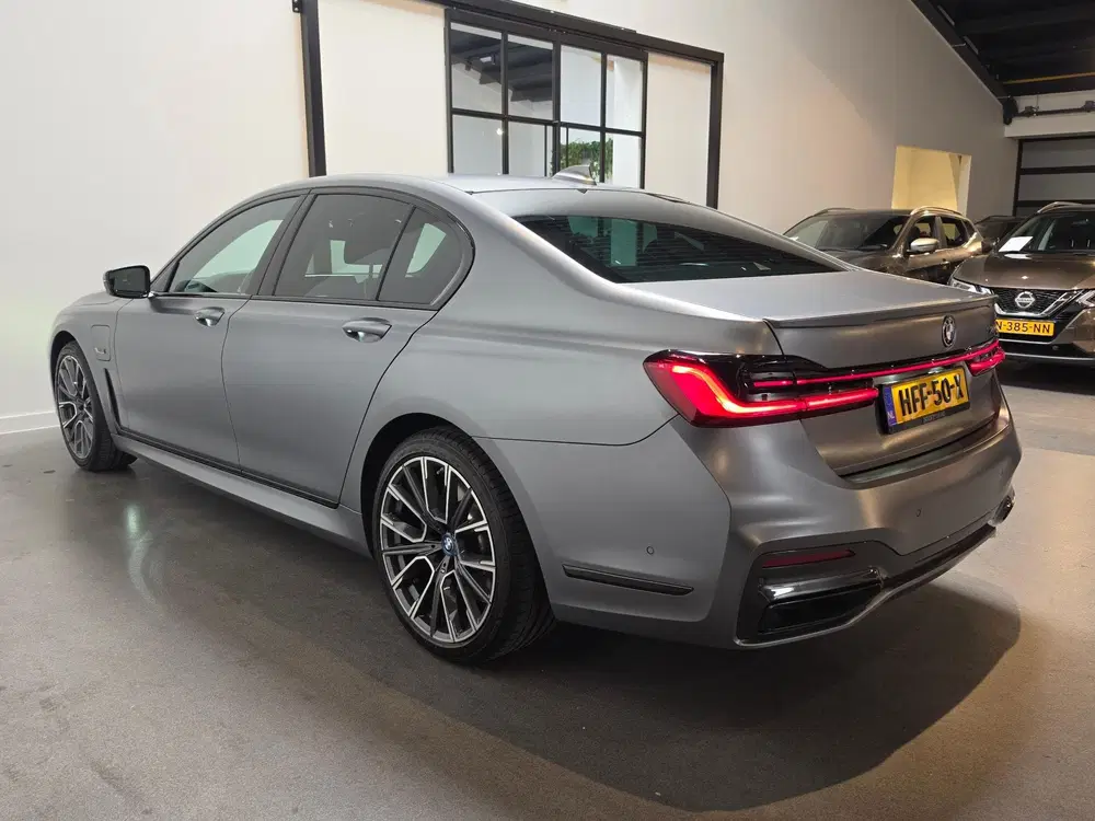 BMW 7-serie 745e High Executive Full options uit 2022, foto 5