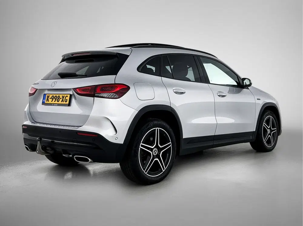 Mercedes-Benz GLA 250 e Business Solution AMG Limited uit 2021, foto 2