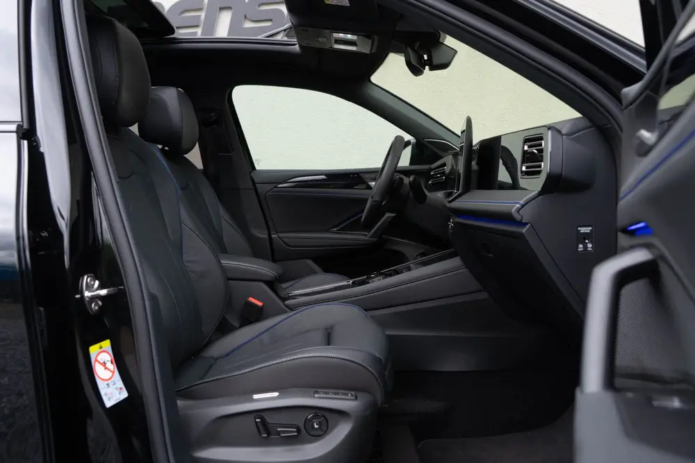 Volkswagen Tiguan 1.5 eHybrid R-Line / 5 jaar Fabrieksgarant uit 2025, foto 6