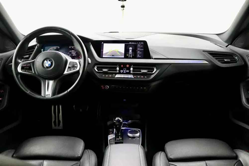 BMW 2-serie 2-serie Gran Coupé 218i uit 2022, foto 2