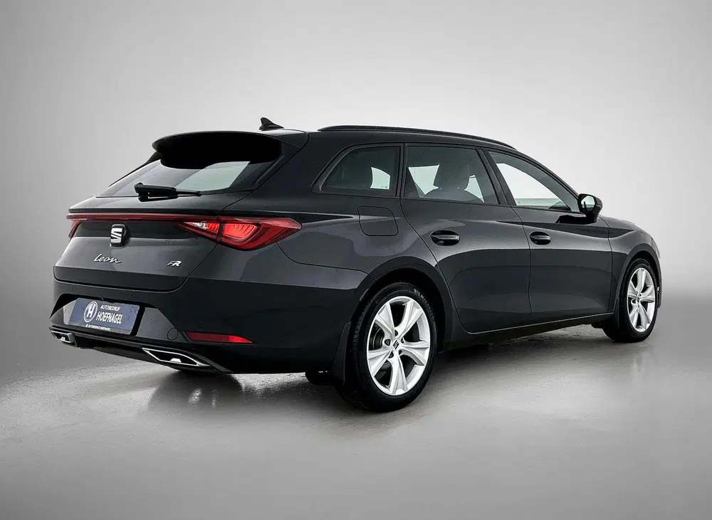 SEAT Leon 1.5 eTSI Style uit 2021, foto 2
