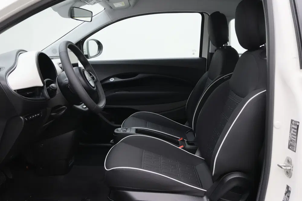 Fiat 500e Icon 42 kWh SOH 94 uit 2023, foto 10