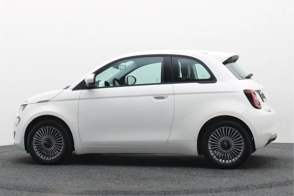 Fiat 500e Icon 42 kWh SOH 94 uit 2023, foto 15