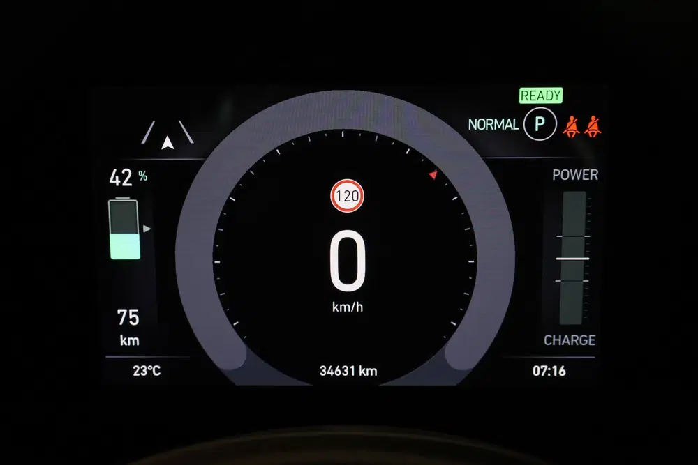 Fiat 500e Icon 42 kWh SOH 94 uit 2023, foto 5