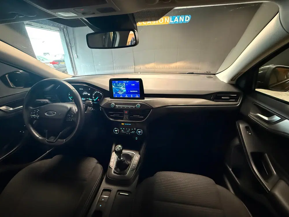 Ford Focus 1.0 EcoBoost ST Line Business uit 2019, foto 12