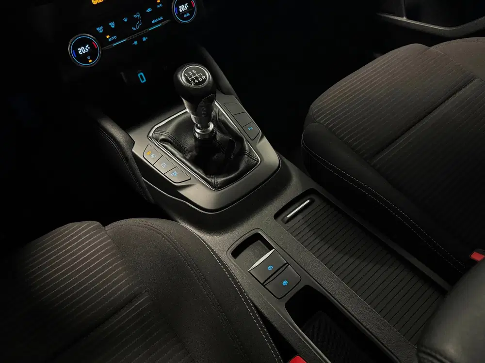 Ford Focus 1.0 EcoBoost ST Line Business uit 2019, foto 13