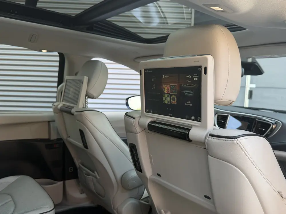 Chrysler Pacifica 3.6 V6 Hybrid I PHEV I Aut. I 7 Pers. I Pa uit 2019, foto 11