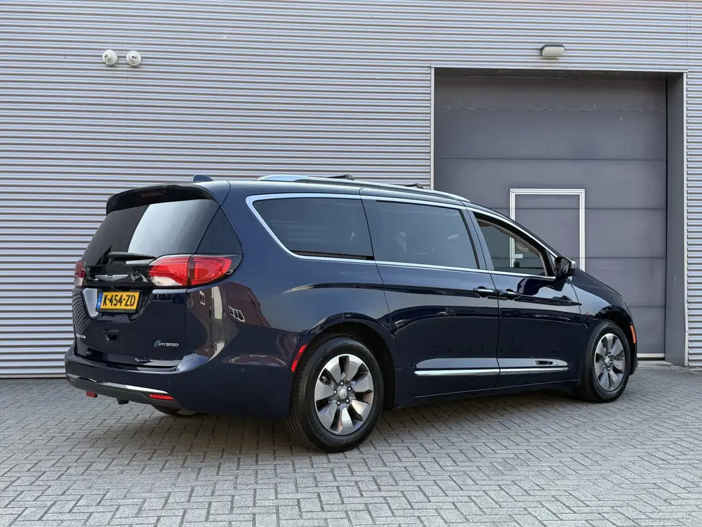 Chrysler Pacifica 3.6 V6 Hybrid I PHEV I Aut. I 7 Pers. I Pa uit 2019, foto 6