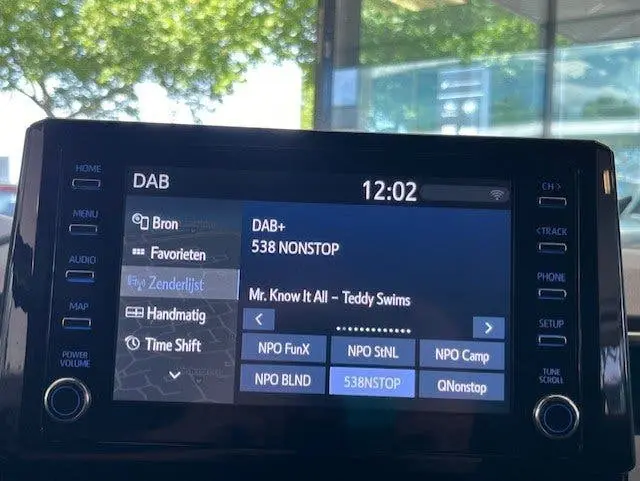 Toyota Corolla 1.8 Hybrid Comfort uit 2019, foto 17