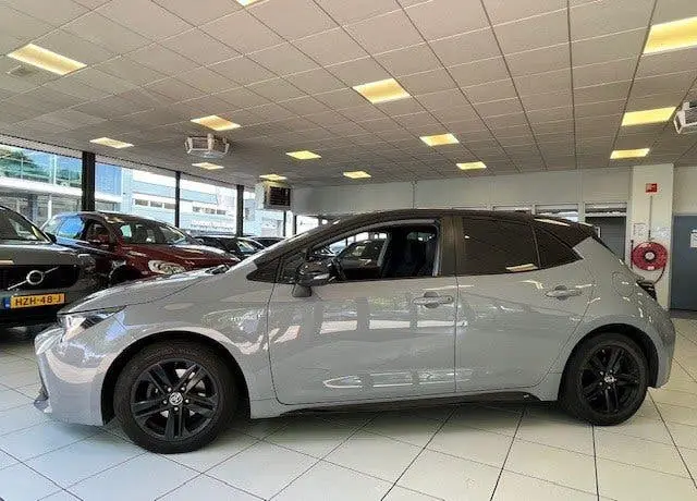 Toyota Corolla 1.8 Hybrid Comfort uit 2019, foto 8