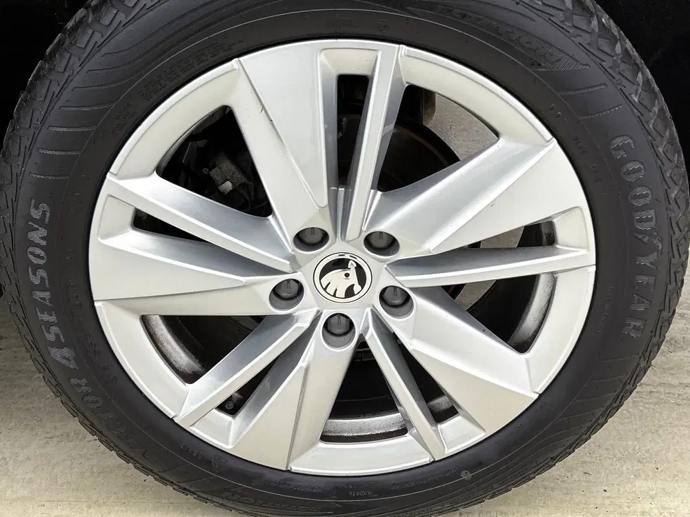 Skoda Karoq 1.5 TSI ACT Business Edition Plus uit 2024, foto 10