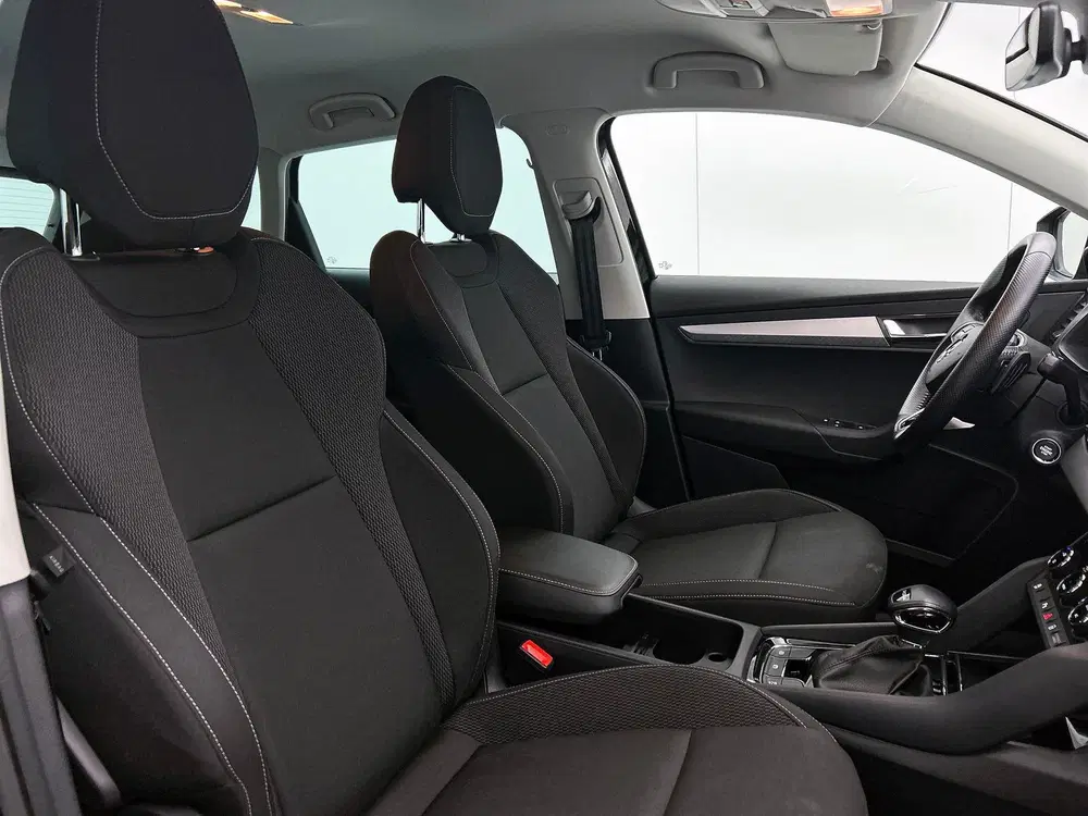 Skoda Karoq 1.5 TSI ACT Business Edition Plus uit 2024, foto 14