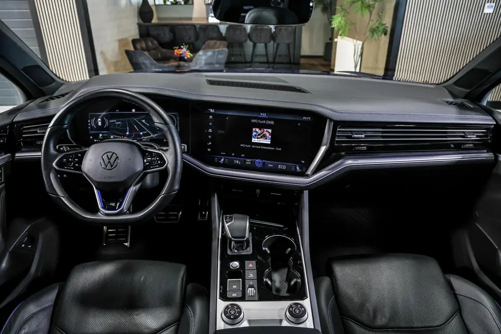Volkswagen Touareg 3.0 TSi 4MOTION R|HUD|Ventilatie|Pano|21" uit 2022, foto 2