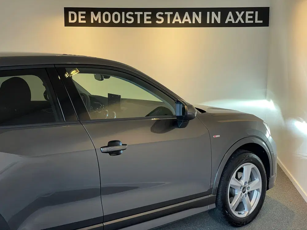 Audi Q2 35 TFSI S Edition (bj 2024 uit 2024, foto 11
