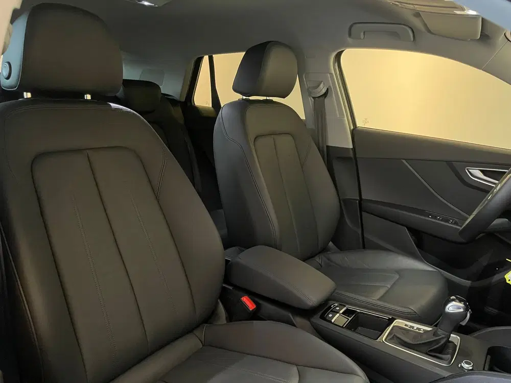 Audi Q2 35 TFSI S Edition (bj 2024 uit 2024, foto 17