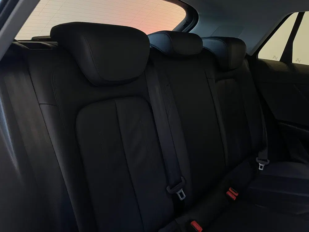 Audi Q2 35 TFSI S Edition (bj 2024 uit 2024, foto 19