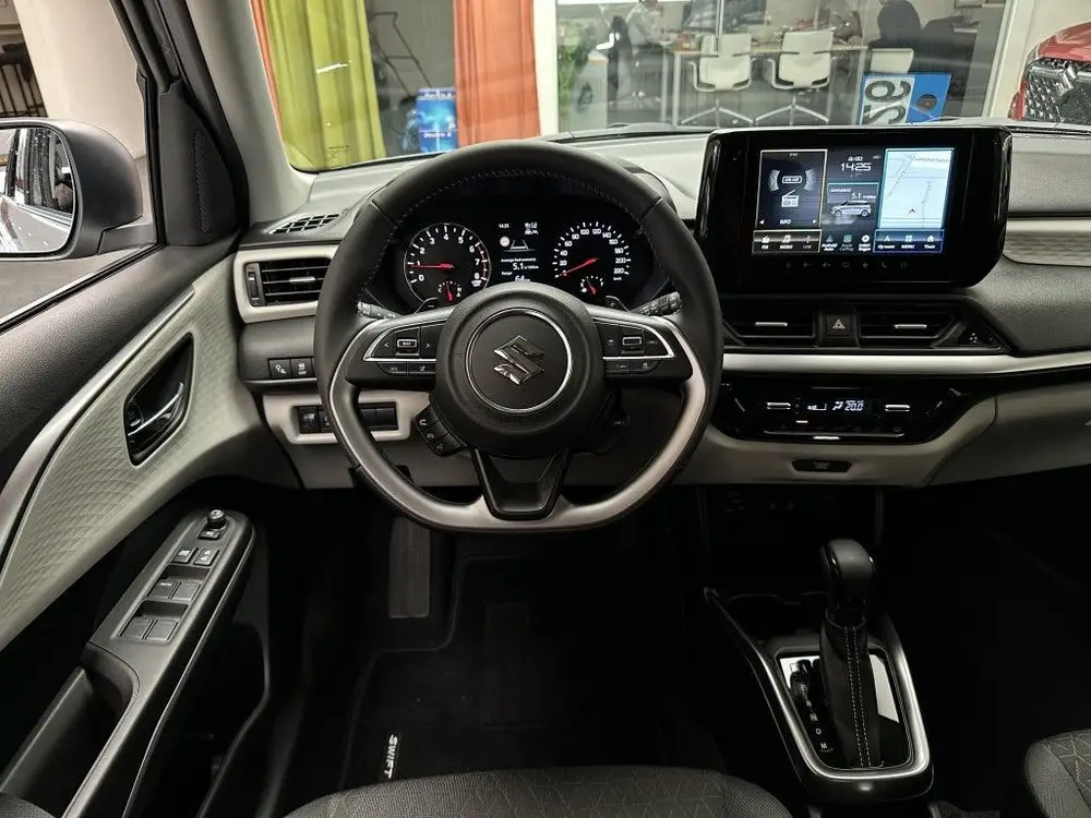 Suzuki Swift 1.2 Style Hybride [ CARPLAY uit 2026, foto 2