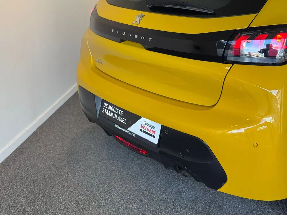 Peugeot 208 1.2 PureTech Active (bj 2021) uit 2021, foto 11