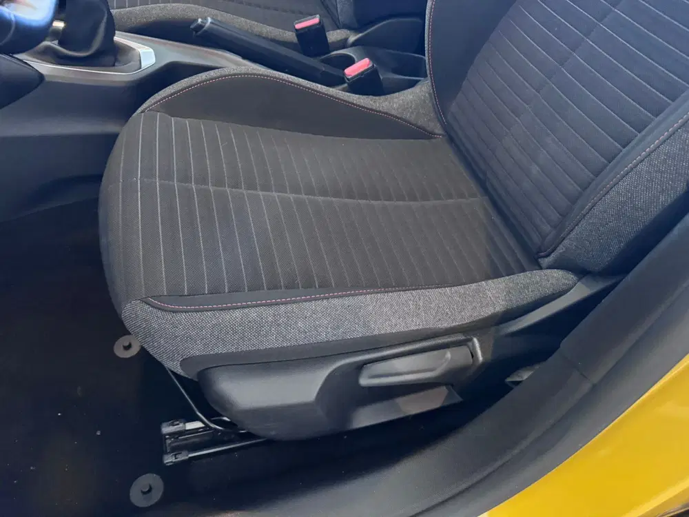 Peugeot 208 1.2 PureTech Active (bj 2021) uit 2021, foto 15
