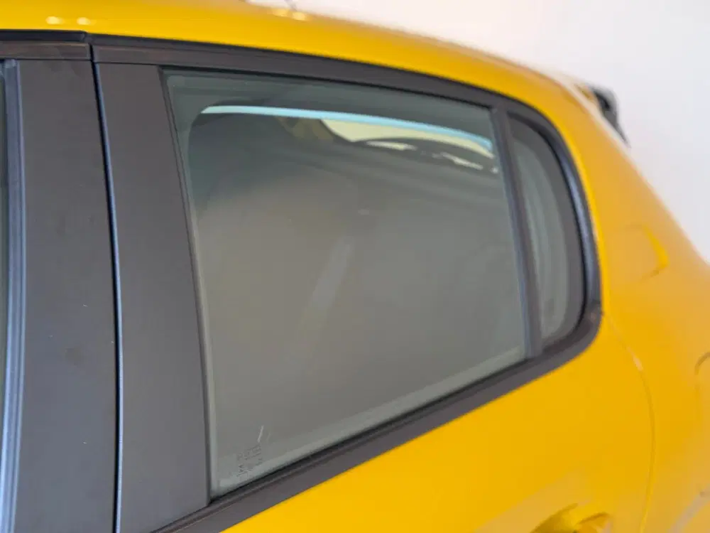 Peugeot 208 1.2 PureTech Active (bj 2021) uit 2021, foto 8