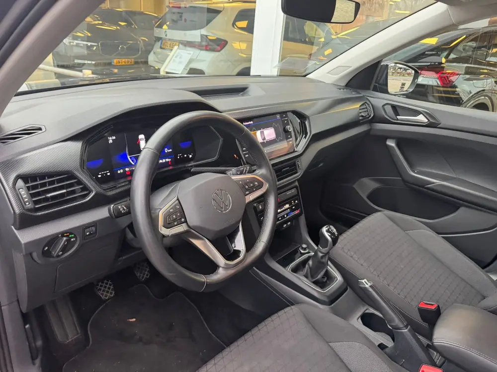 Volkswagen T-Cross 1.0 TSI Life (bj 2023) uit 2023, foto 5