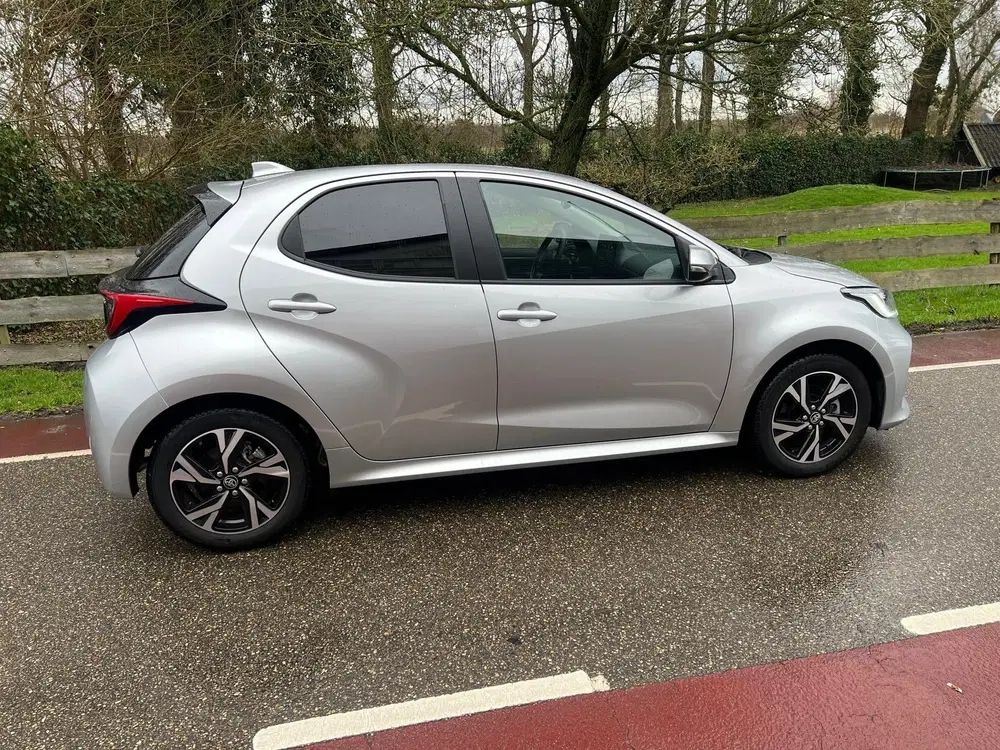Toyota Yaris 1.5 Hybrid 115 First Edition Camera Automa uit 2024, foto 8