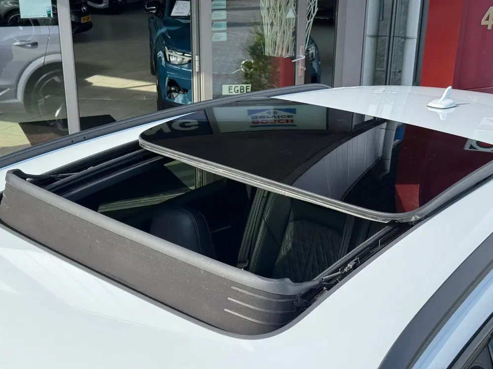 Audi e-tron 3x S Quattro 95 kWh 503PK uit 2021, foto 10