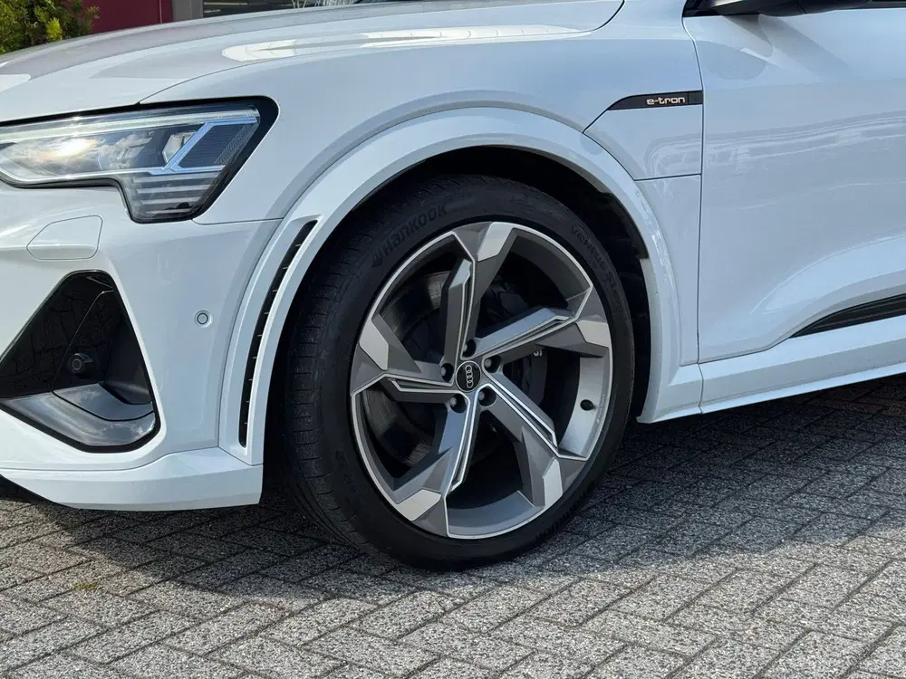 Audi e-tron 3x S Quattro 95 kWh 503PK uit 2021, foto 12