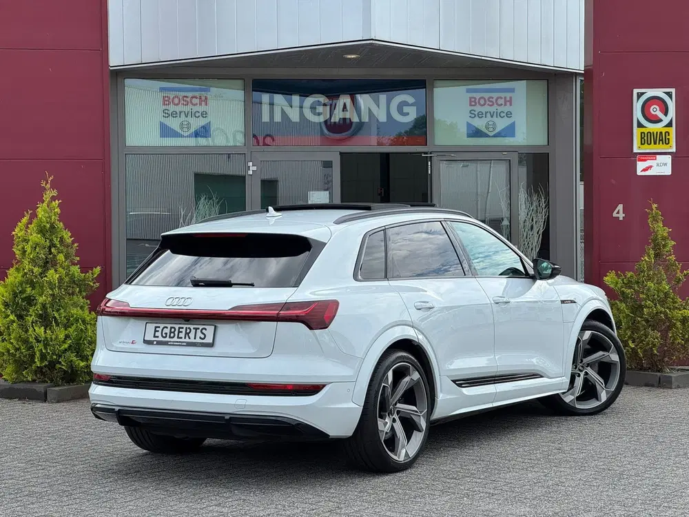 Audi e-tron 3x S Quattro 95 kWh 503PK uit 2021, foto 3