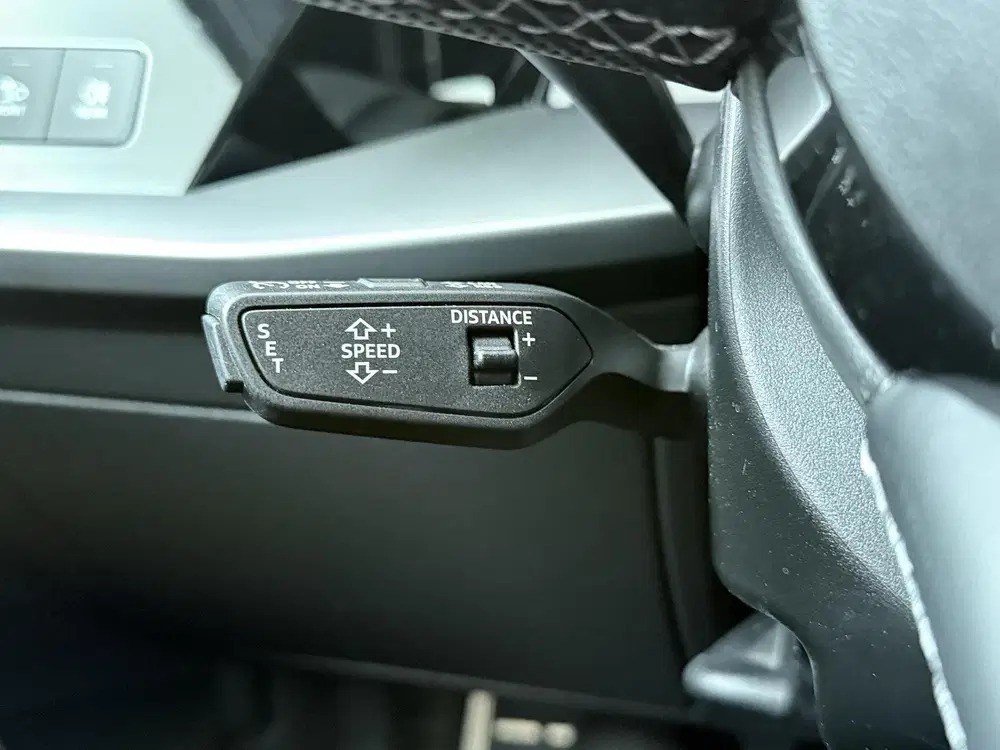 Audi A3 35 TFSI S edition uit 2022, foto 13