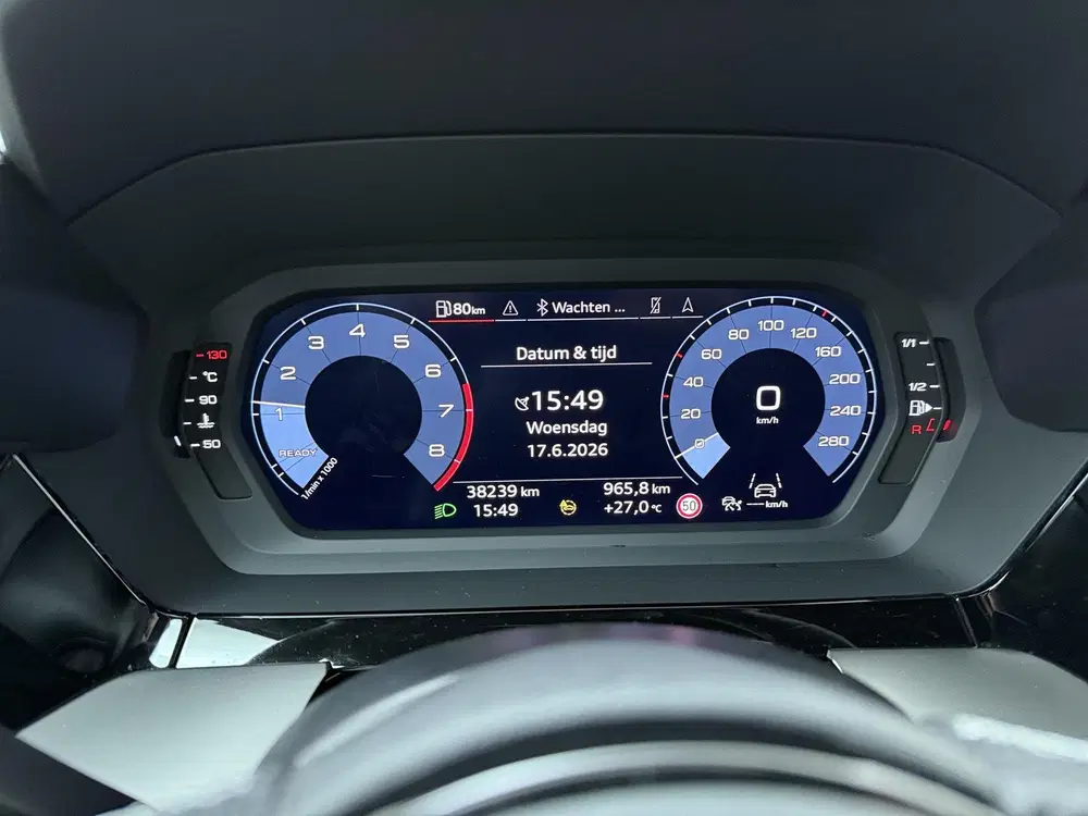 Audi A3 35 TFSI S edition uit 2022, foto 8