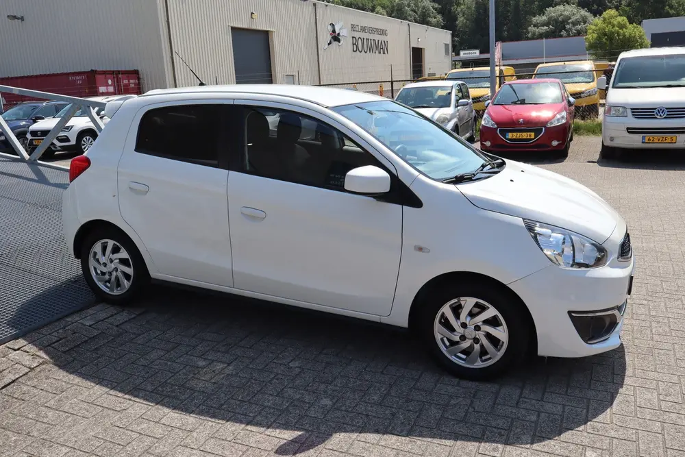 Mitsubishi Space Star 1.0 Active automaat Nederlandse auto uit 2019, foto 8