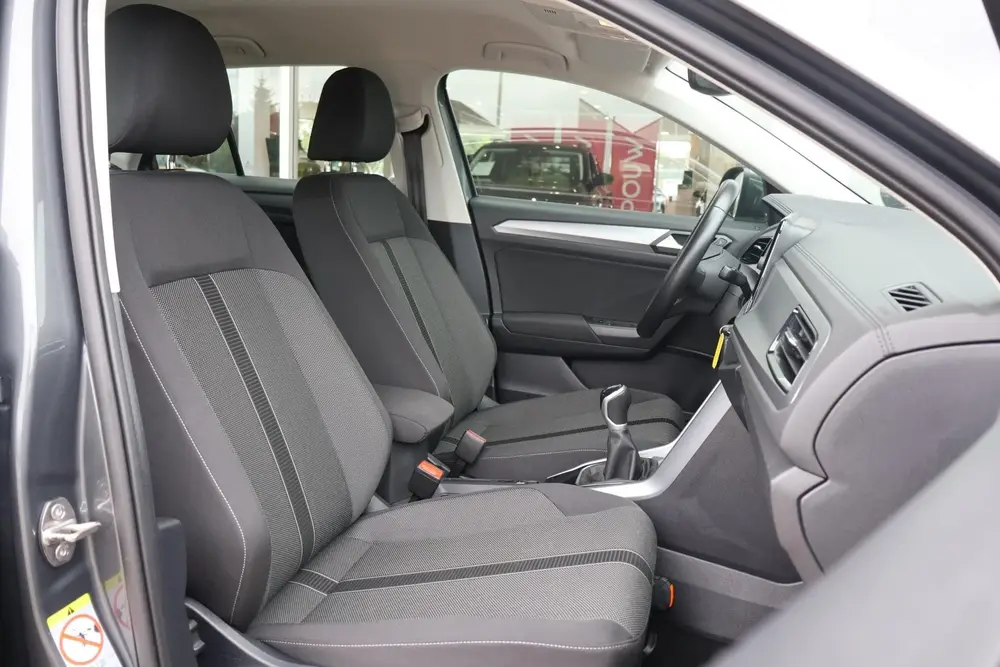 Volkswagen T-Roc 1.0 TSI Life | Navigatie | Parkeersensoren uit 2023, foto 14