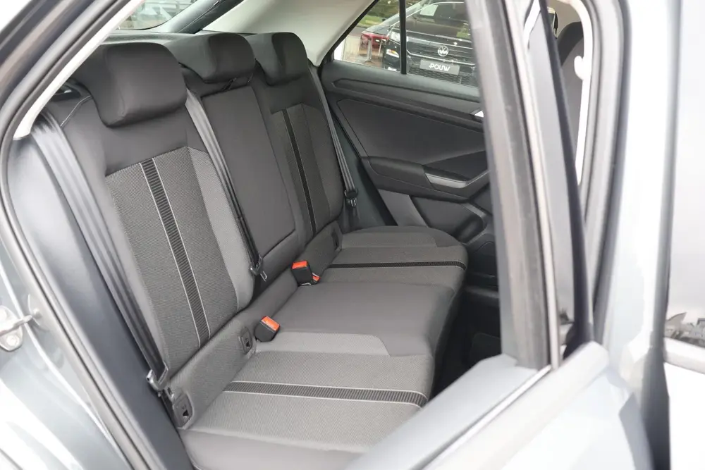 Volkswagen T-Roc 1.0 TSI Life | Navigatie | Parkeersensoren uit 2023, foto 15