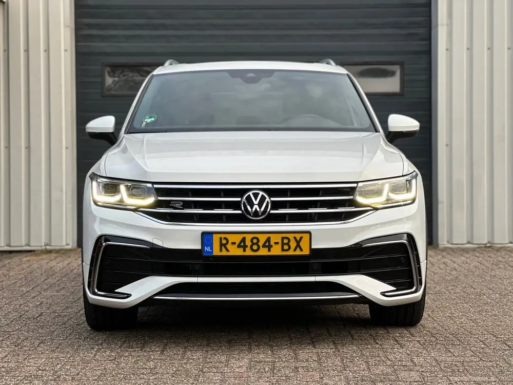 Volkswagen Tiguan 1.5 TSI R-Line Business+ PANO / 90.910 NAP uit 2022, foto 5