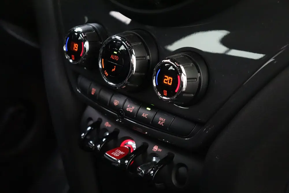 Mini Countryman Cooper Automaat / Cruise Control / Multifunc uit 2019, foto 20