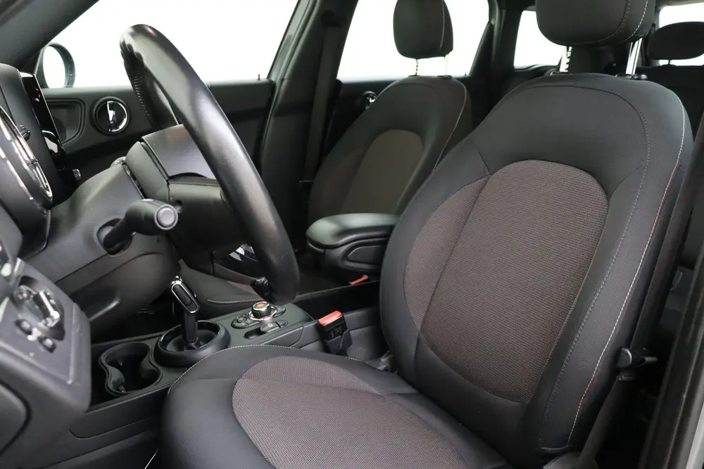 Mini Countryman Cooper Automaat / Cruise Control / Multifunc uit 2019, foto 8
