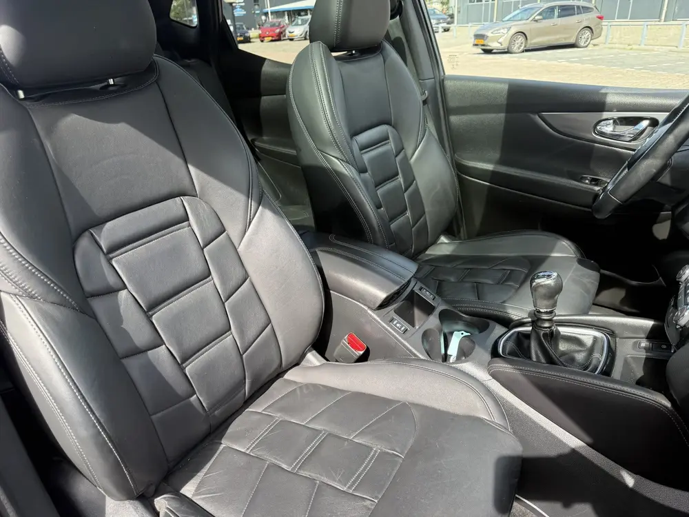 Nissan Qashqai 1.3 DIG-T 160 PK Tekna + Panoramadak, Leder C uit 2019, foto 14
