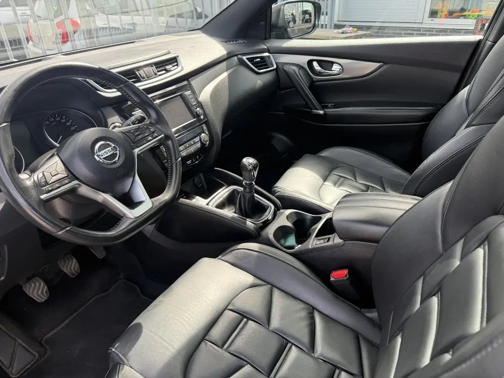 Nissan Qashqai 1.3 DIG-T 160 PK Tekna + Panoramadak, Leder C uit 2019, foto 7