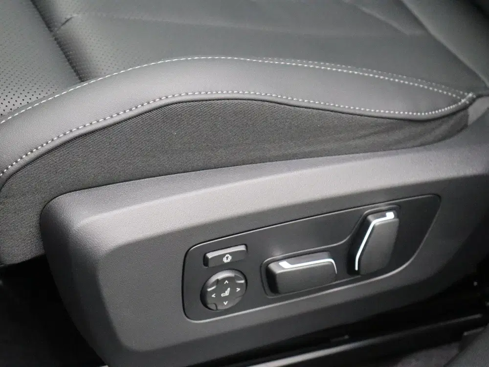 BMW X3 30e xDrive M Sportpakket Pro uit 2026, foto 11