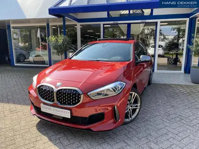 BMW 1-serie M135i xDrive High Executive Edition Head u uit 2020