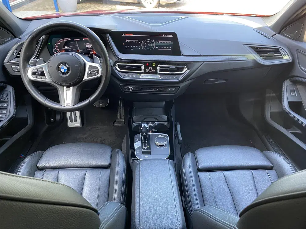 BMW 1-serie M135i xDrive High Executive Edition Head u uit 2020, foto 3