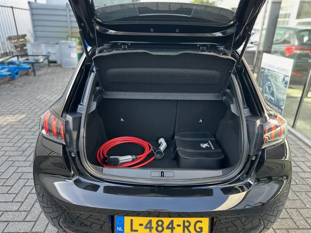 Peugeot 208 EV FULL ELECTRIC 50kWh 136pk GT line uit 2021, foto 20