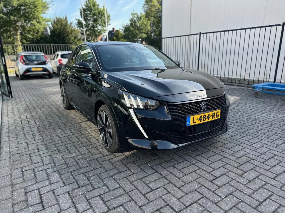 Peugeot 208 EV FULL ELECTRIC 50kWh 136pk GT line uit 2021, foto 6